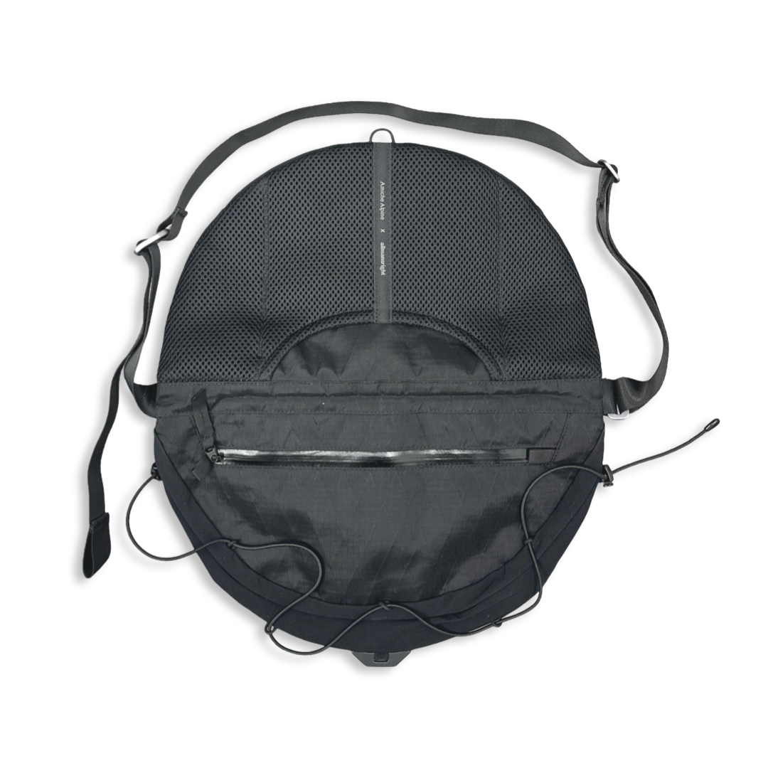 Amiche Alpine x allmansright Moon Bag - allmansright