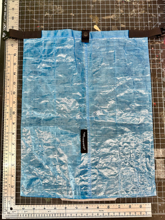 Sample Bjorn Food Bag (M) Blue